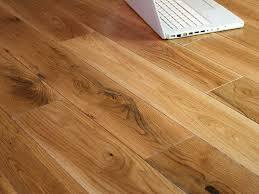 A Homeowner’s Guide to Choosing the Right Oak Wood Flooring Supplier