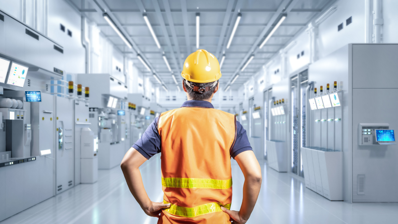 How Manufacturing Recruitment Agencies Boost Efficiency and Reduce Turnover